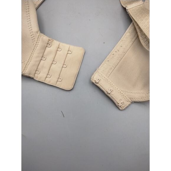 Vanity Fair Beauty Back Bra 36C Underwire Satin Padded Adjustable 76380 - Picture 4 of 5